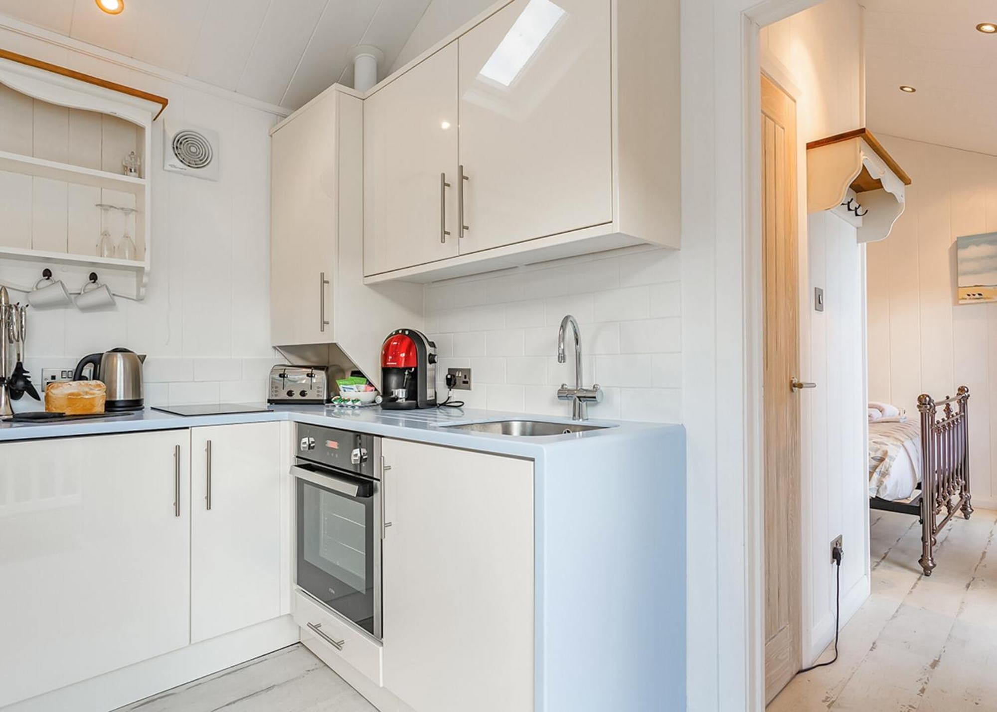 Beach Cove Coastal Retreat Ilfracombe Rum bild