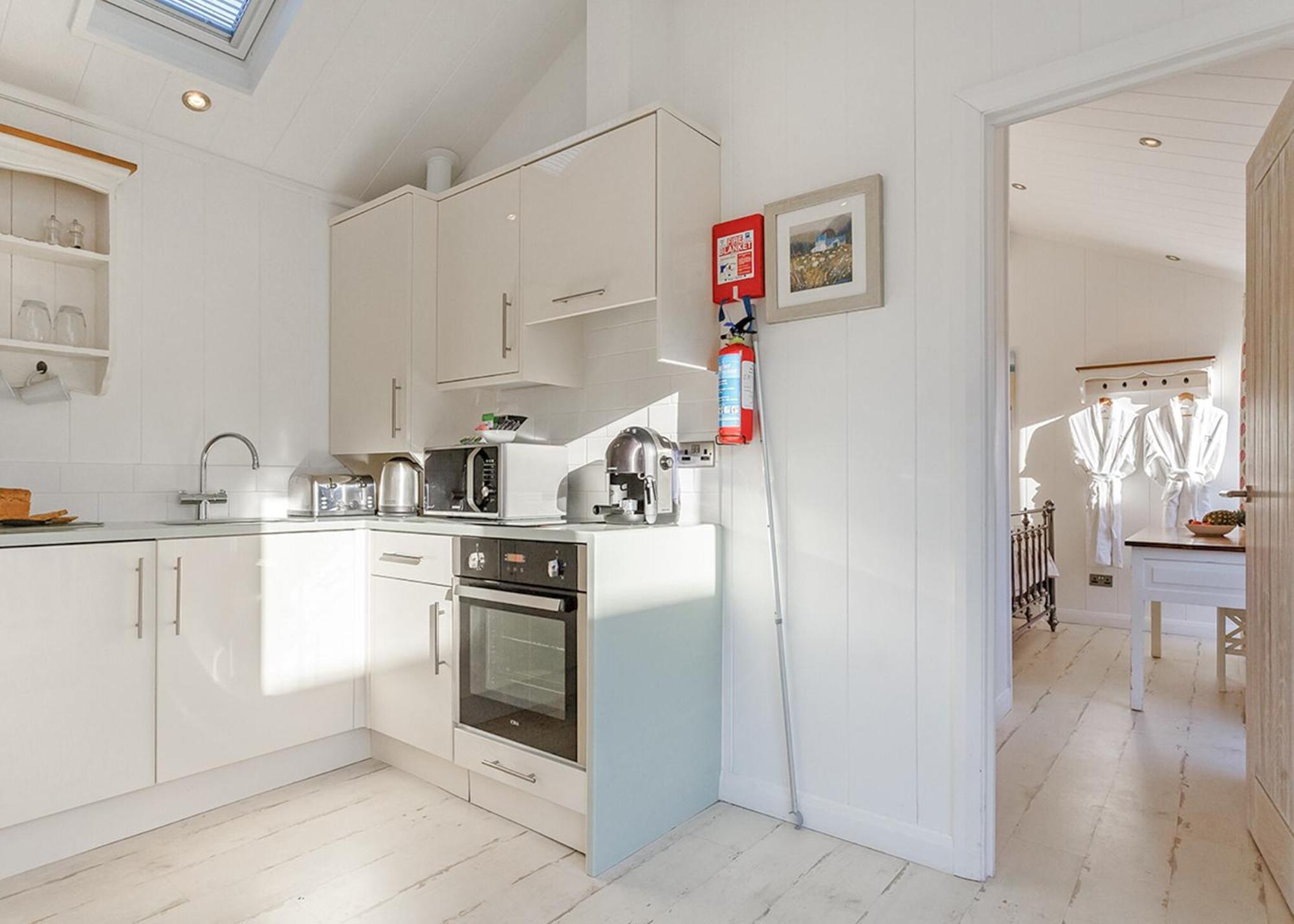 Beach Cove Coastal Retreat Ilfracombe Rum bild